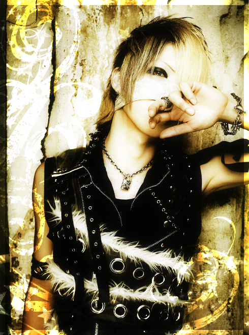 Reita | Suzuki Akira | bass